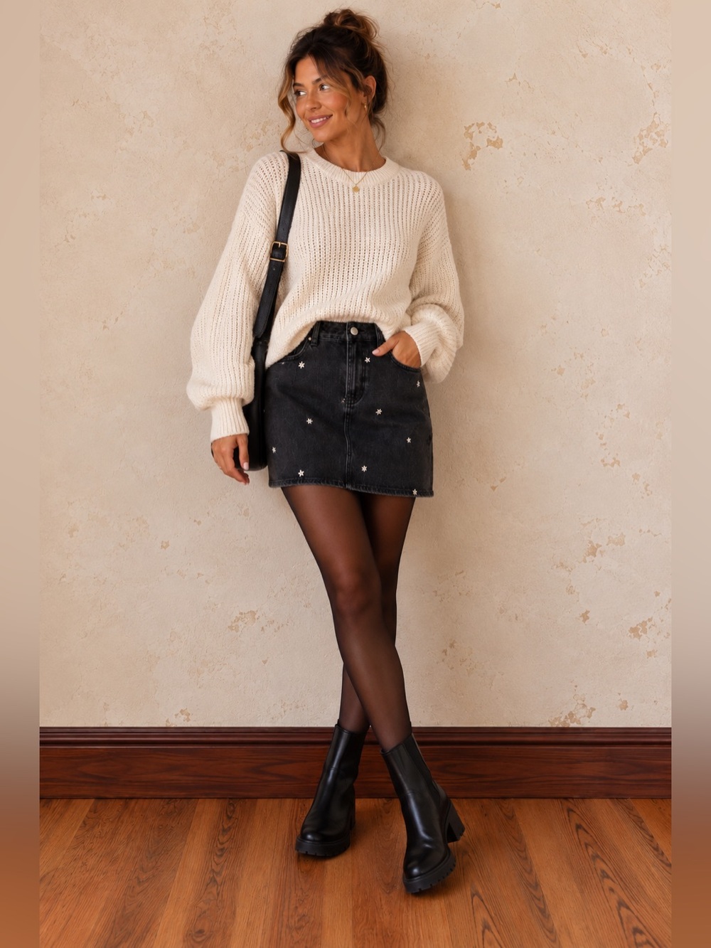 PacSun Black Denim Mini Skirt White Embroidered Daisy Stars Size 25 Y2K Vibe